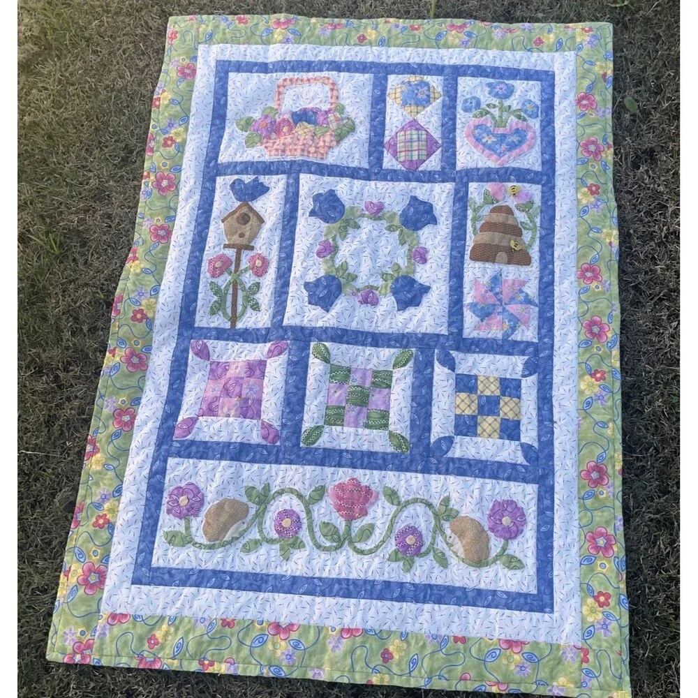 Amy’s Sampler Original Brandywine Design Quilt Multicolor 41” Tall Cottage Core